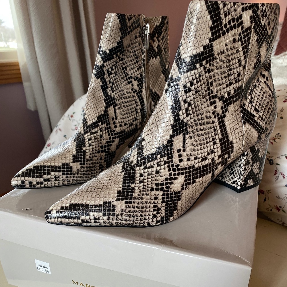Marc Fisher Snake Skin Boots (Size 10)